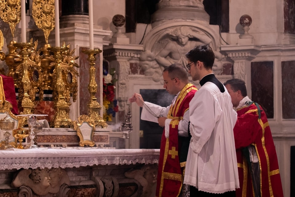 L'autel au cœur de la liturgie